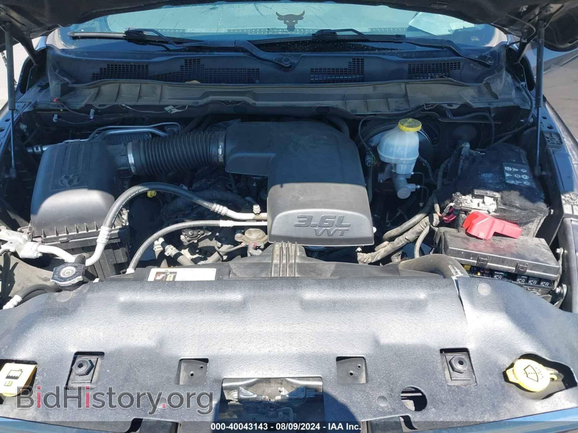 2018 RAM 1500 - VIN: 1C6RR6FG0JS224497 - Фото 10