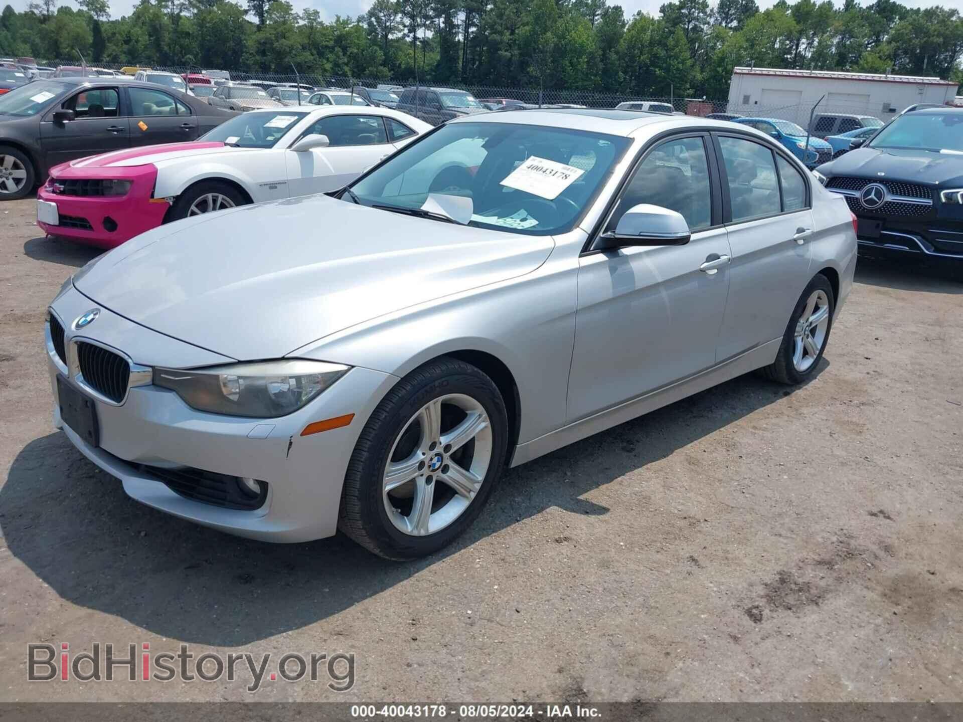 2013 BMW 328I - VIN: WBA3B5C55DF593141 - Фото 2