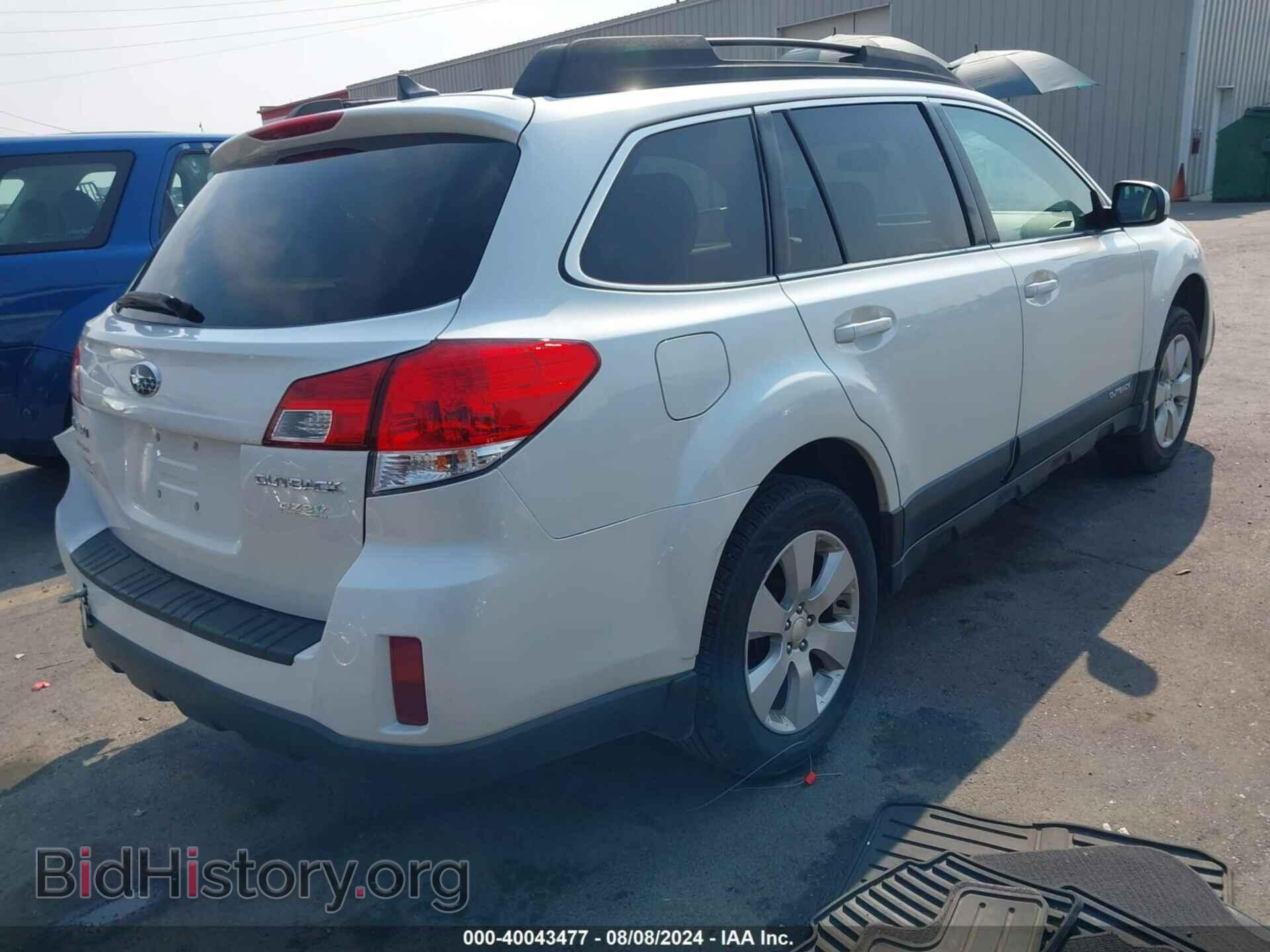 2014 SUBARU OUTBACK - VIN: 4S4BRBCC3E3302755 - Фото 4