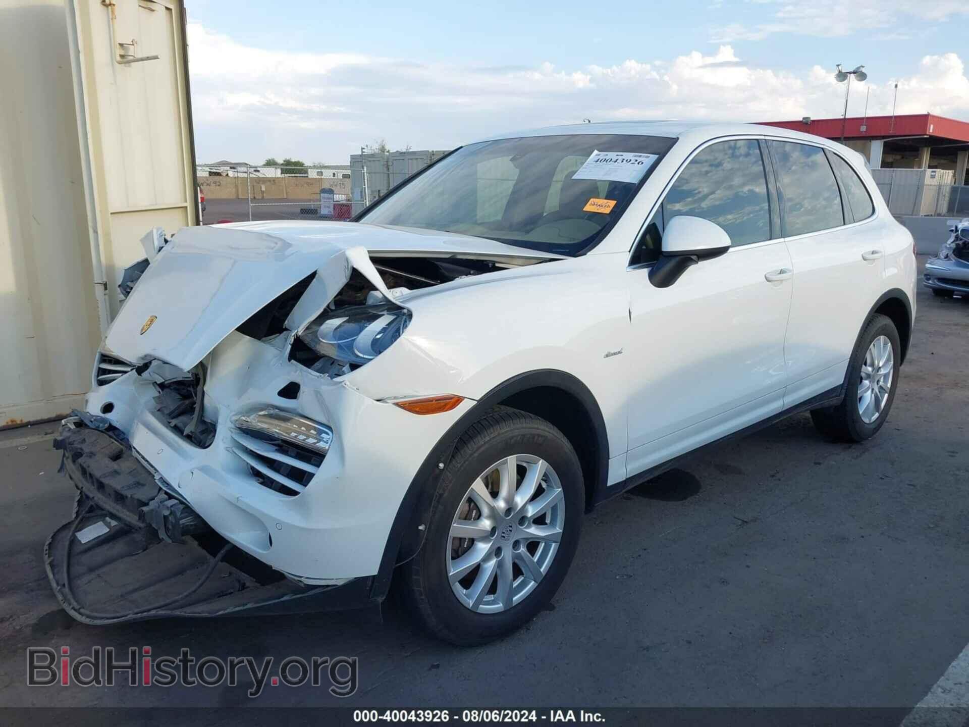 2013 PORSCHE CAYENNE - VIN: WP1AF2A29DLA41034 - Фото 2