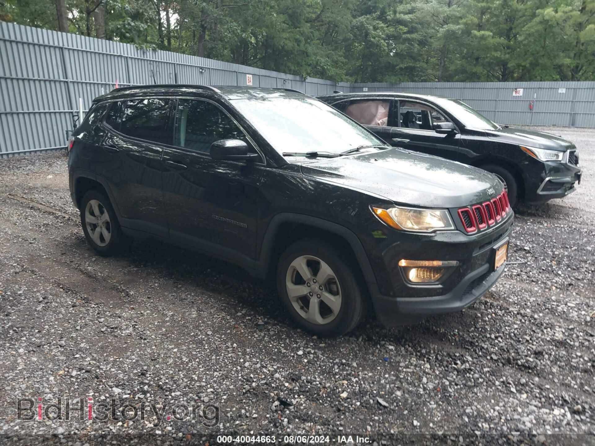 Фотография 3C4NJDBB0JT485124 - JEEP COMPASS 2018