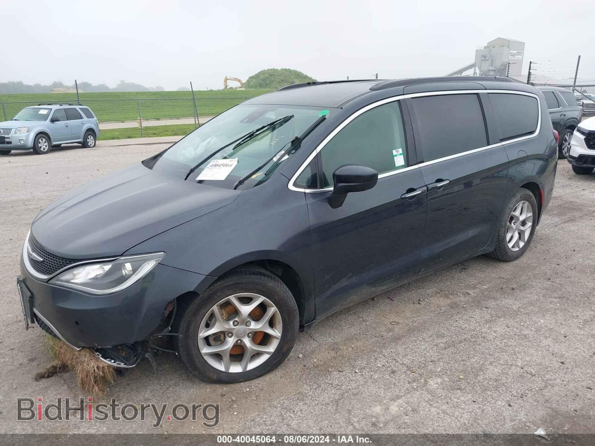 2019 CHRYSLER PACIFICA - VIN: 2C4RC1FG6KR702583 - Photo 2