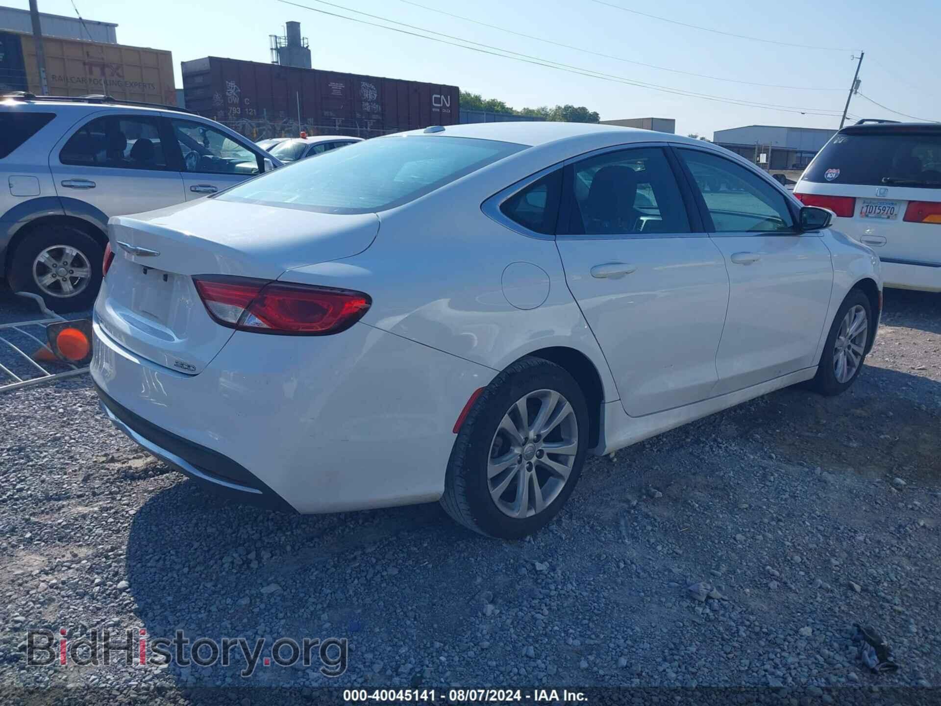 2015 CHRYSLER 200 - VIN: 1C3CCCABXFN743318 - Фото 4