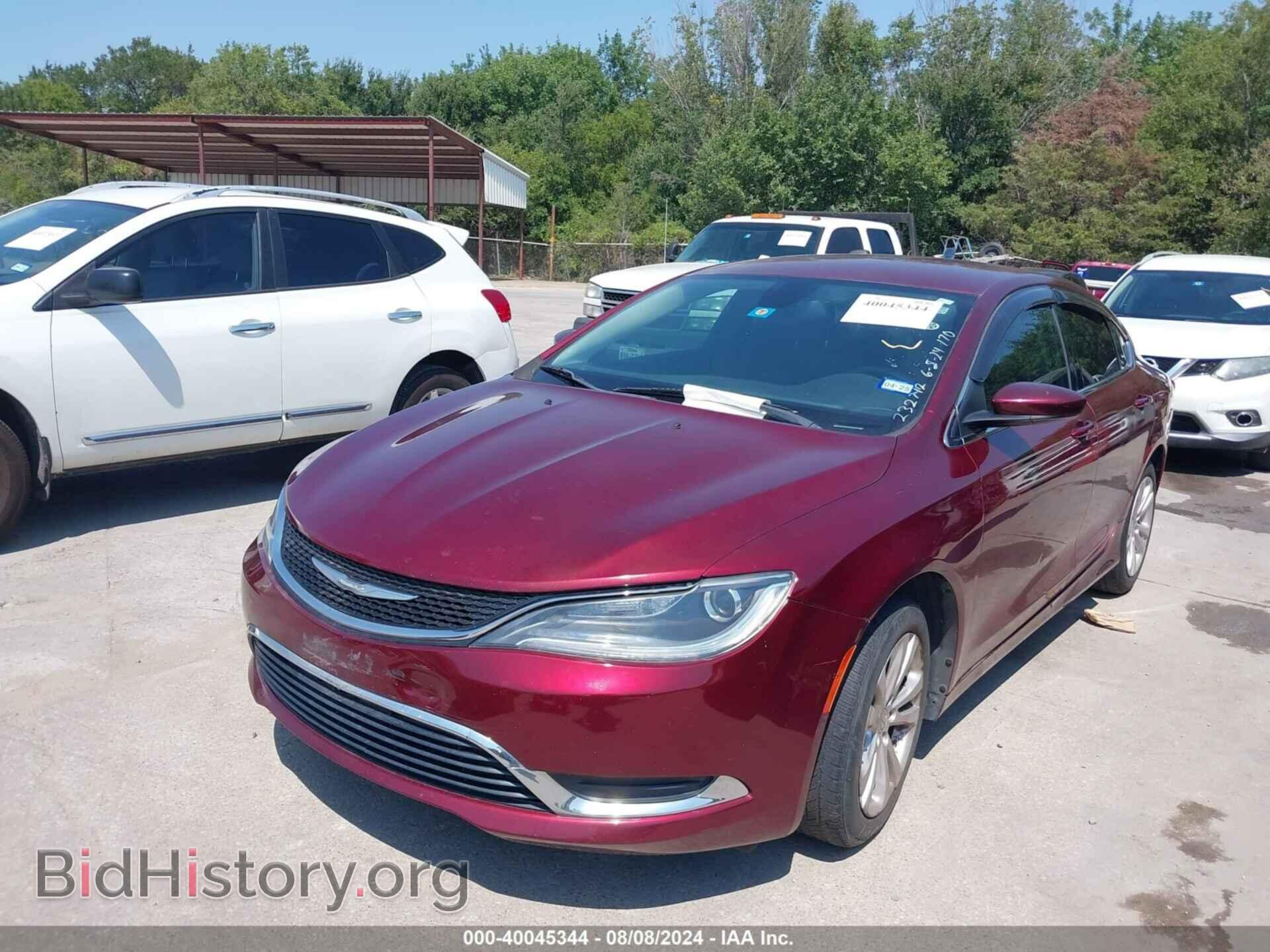 2015 CHRYSLER 200 - VIN: 1C3CCCAB2FN735584 - Фото 2