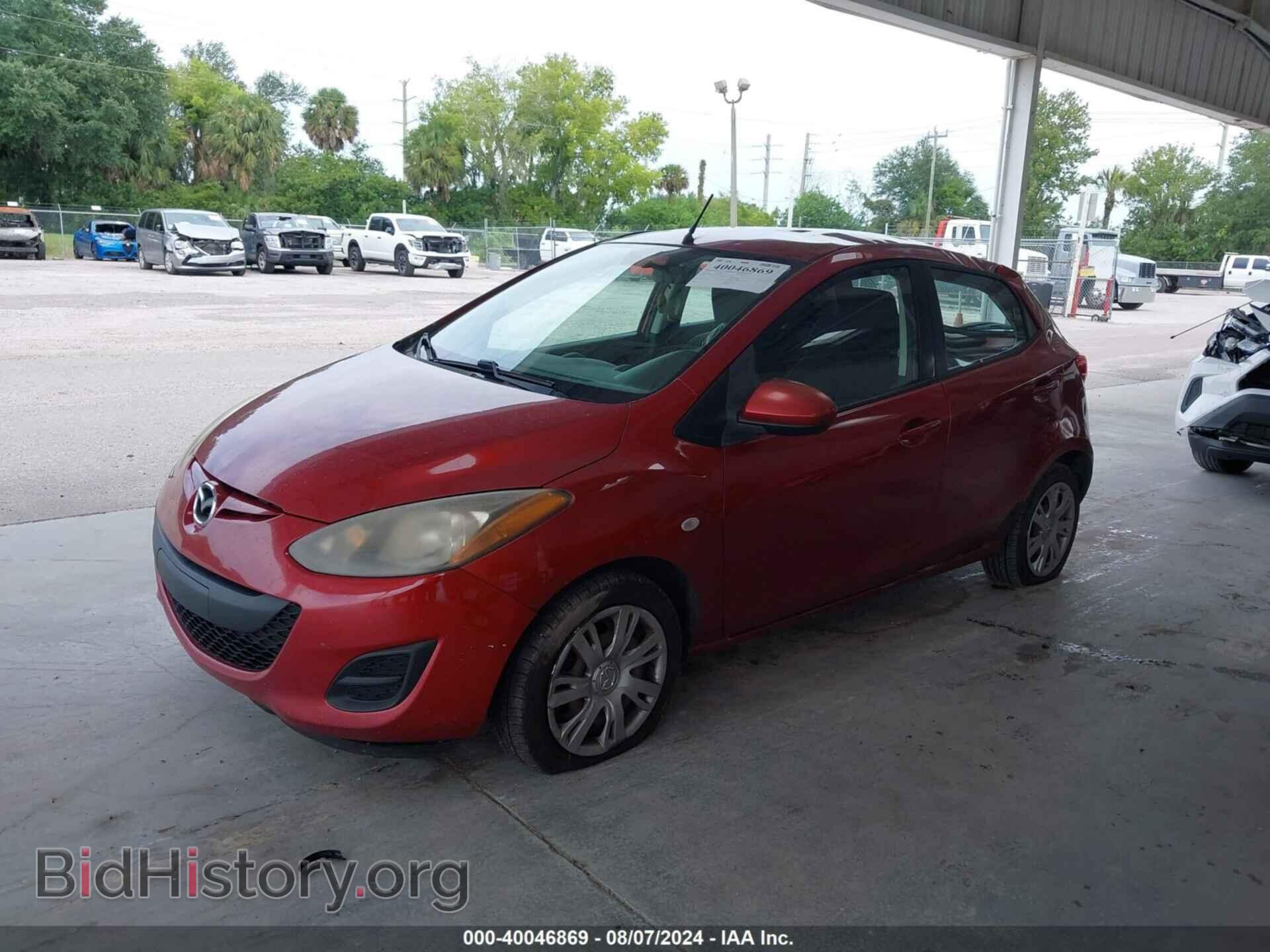 2014 MAZDA MAZDA2 - VIN: JM1DE1KY7E0187613 - Фото 2