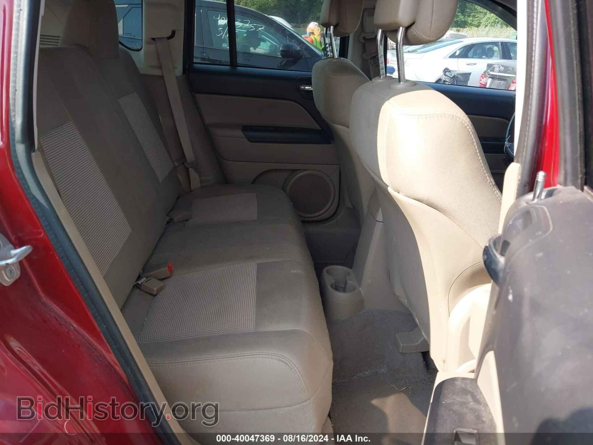 2011 JEEP COMPASS - VIN: 1J4NF1FB1BD180470 - Фото 8