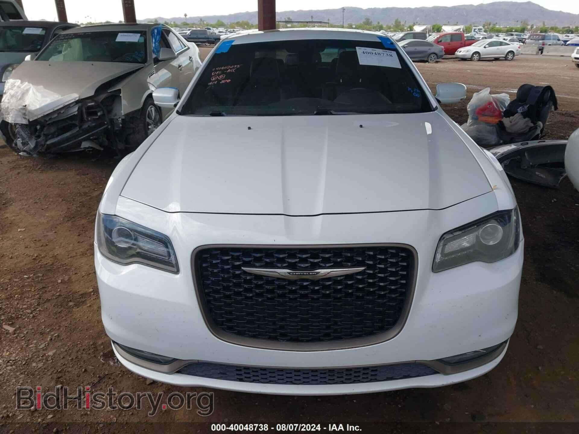 2017 CHRYSLER 300 - VIN: 2C3CCABG2HH646558 - Фото 12