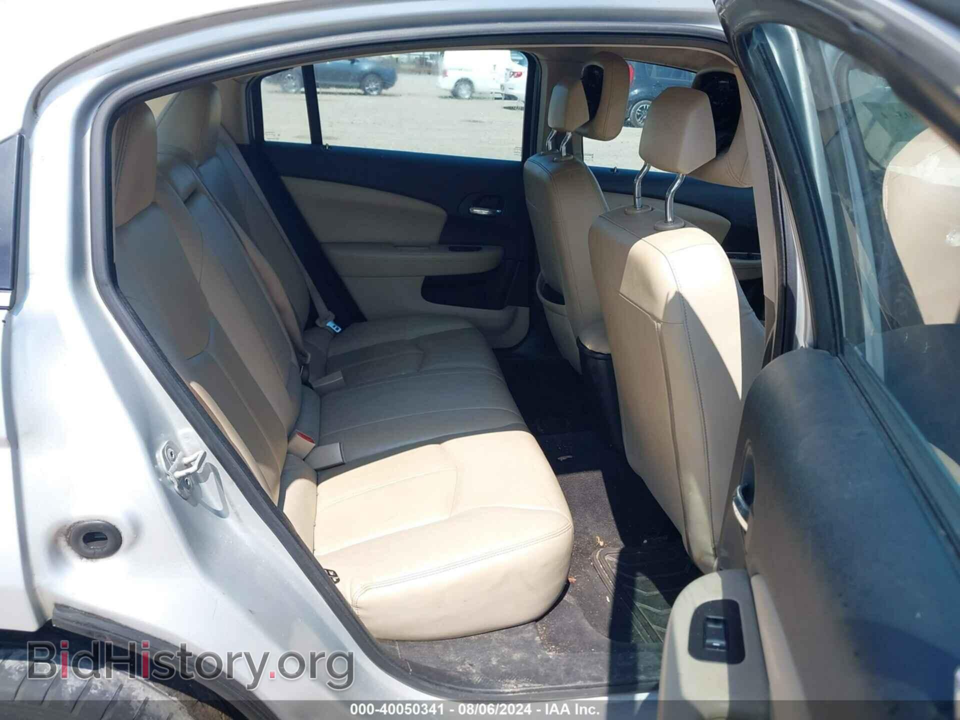 2012 CHRYSLER 200 - VIN: 1C3CCBCB5CN123236 - Photo 8