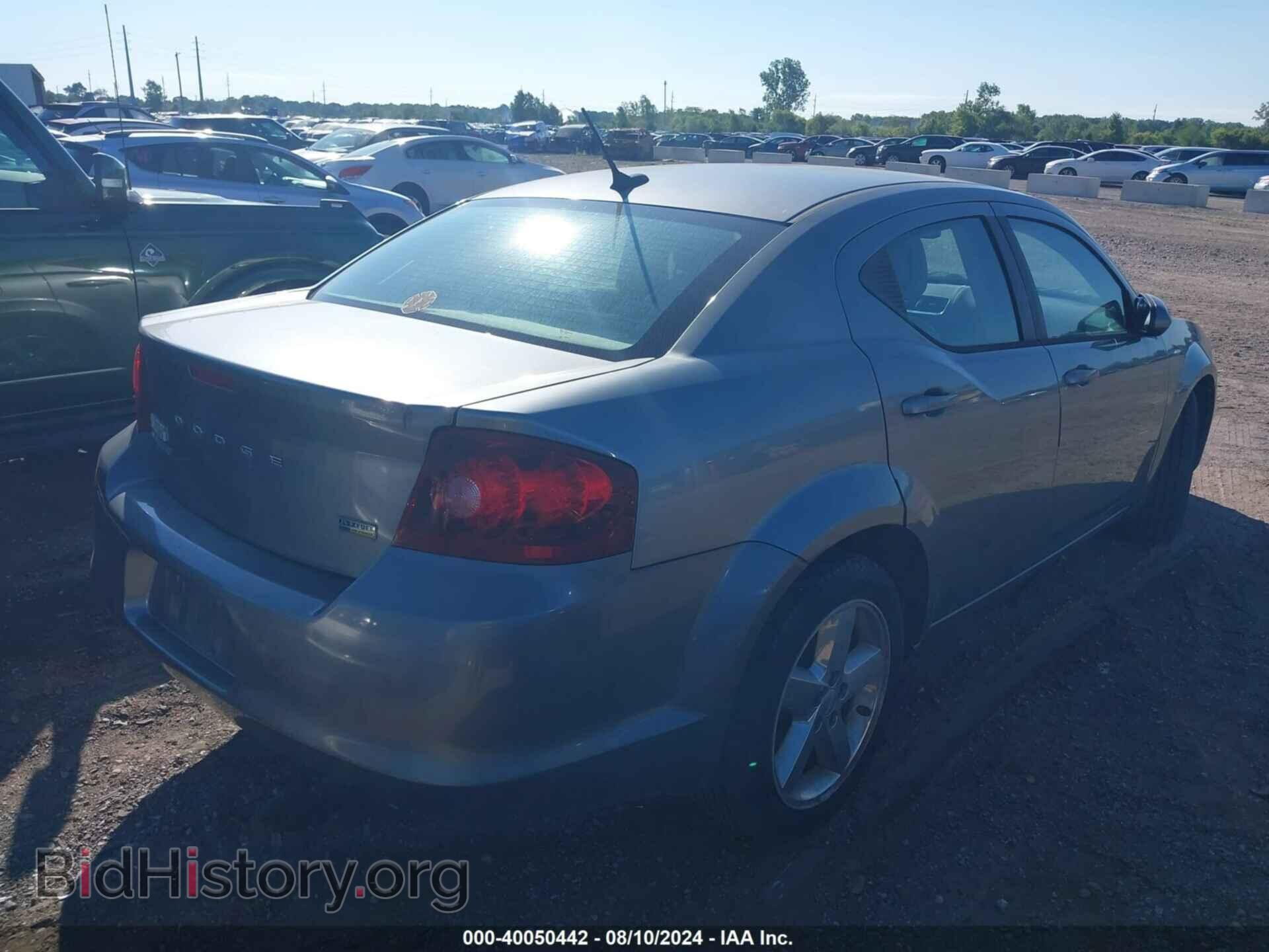 2011 DODGE AVENGER - VIN: 1B3BD2FG8BN587004 - Фото 4