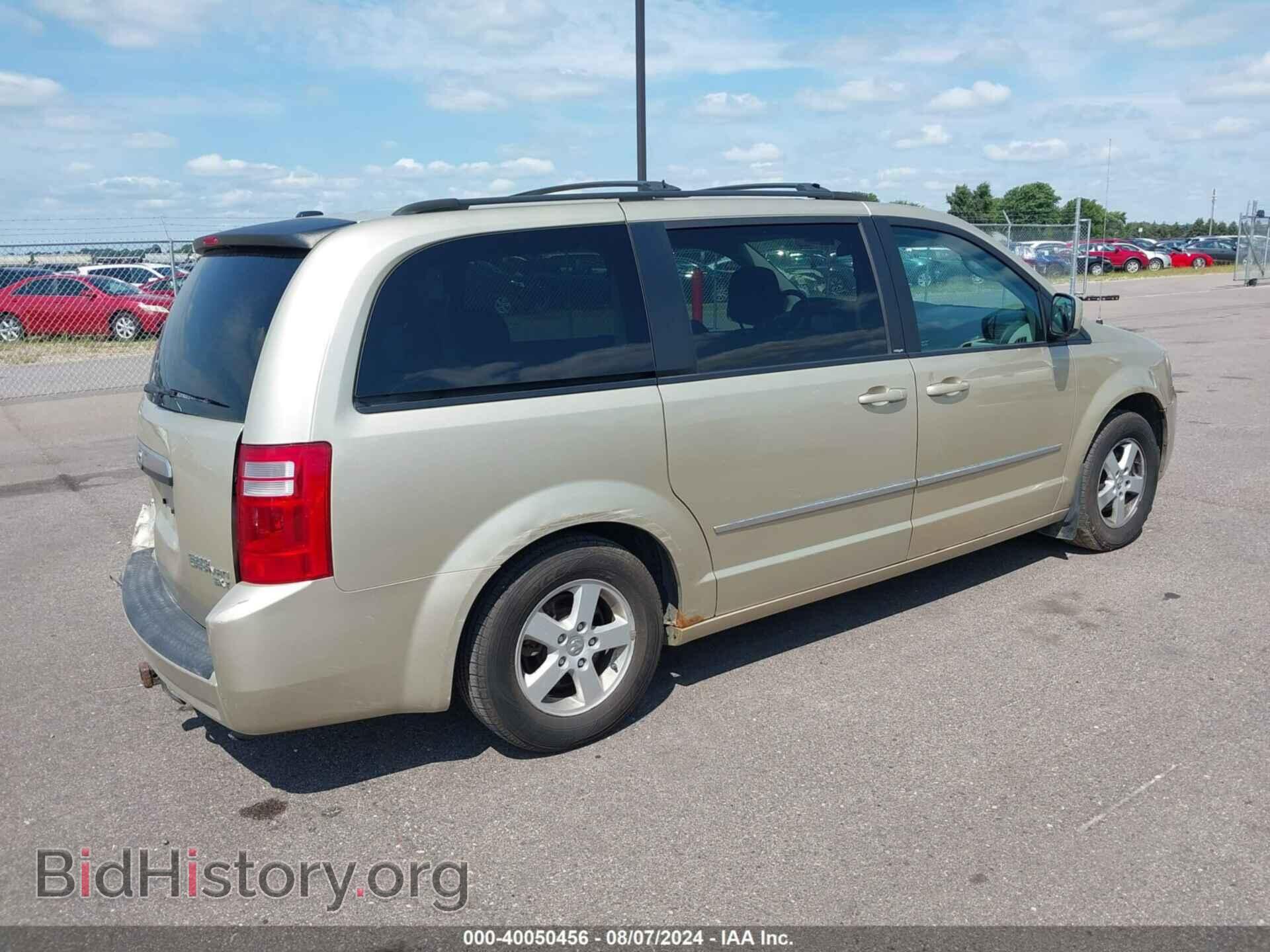 2010 DODGE GRAND CARAVAN - VIN: 2D4RN5DX5AR185458 - Фото 4