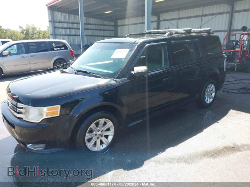2011 Ford FLEX (VIN 2FMGK5BC5BBD18707) — photo 2 of 11