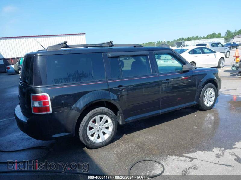 2011 Ford FLEX (VIN 2FMGK5BC5BBD18707) — photo 4 of 11
