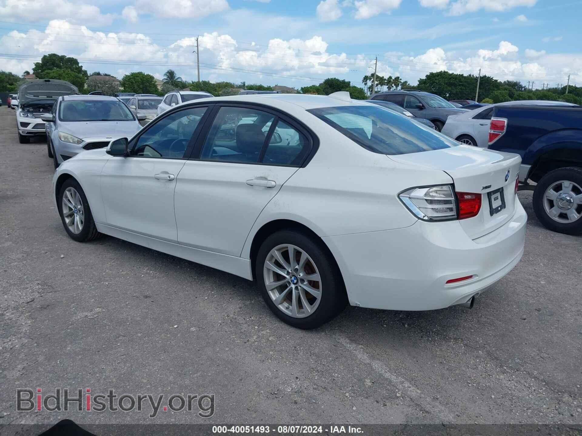 2018 BMW 320I - VIN: WBA8A3C50JA489694 - Фото 3