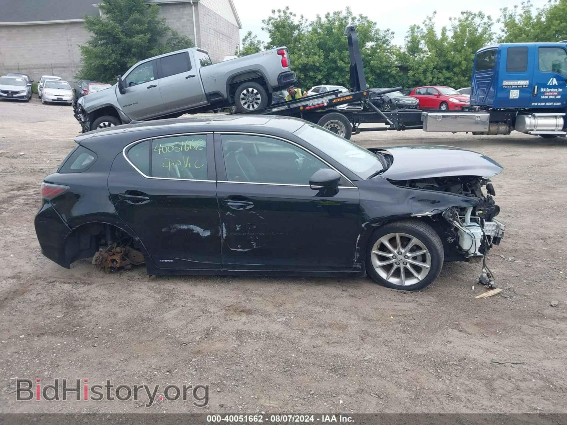 2011 LEXUS CT 200H - VIN: JTHKD5BH7B2010575 - Фото 12