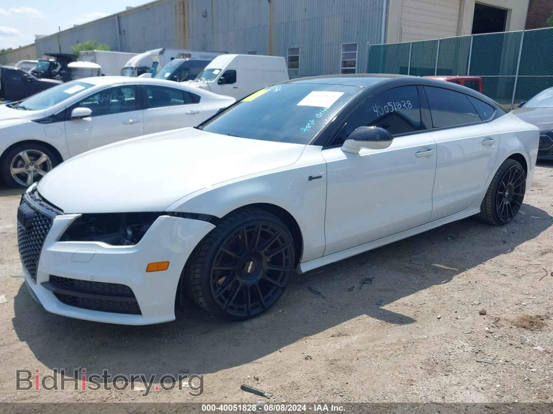 2013 AUDI A7 - VIN: WAU2GAFC6DN083922 - Фото 2