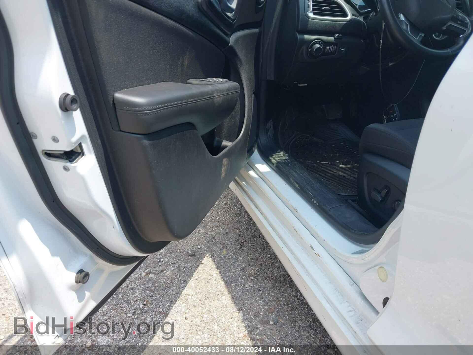 2016 CHRYSLER 200 - VIN: 1C3CCCAG5GN178599 - Фото 6