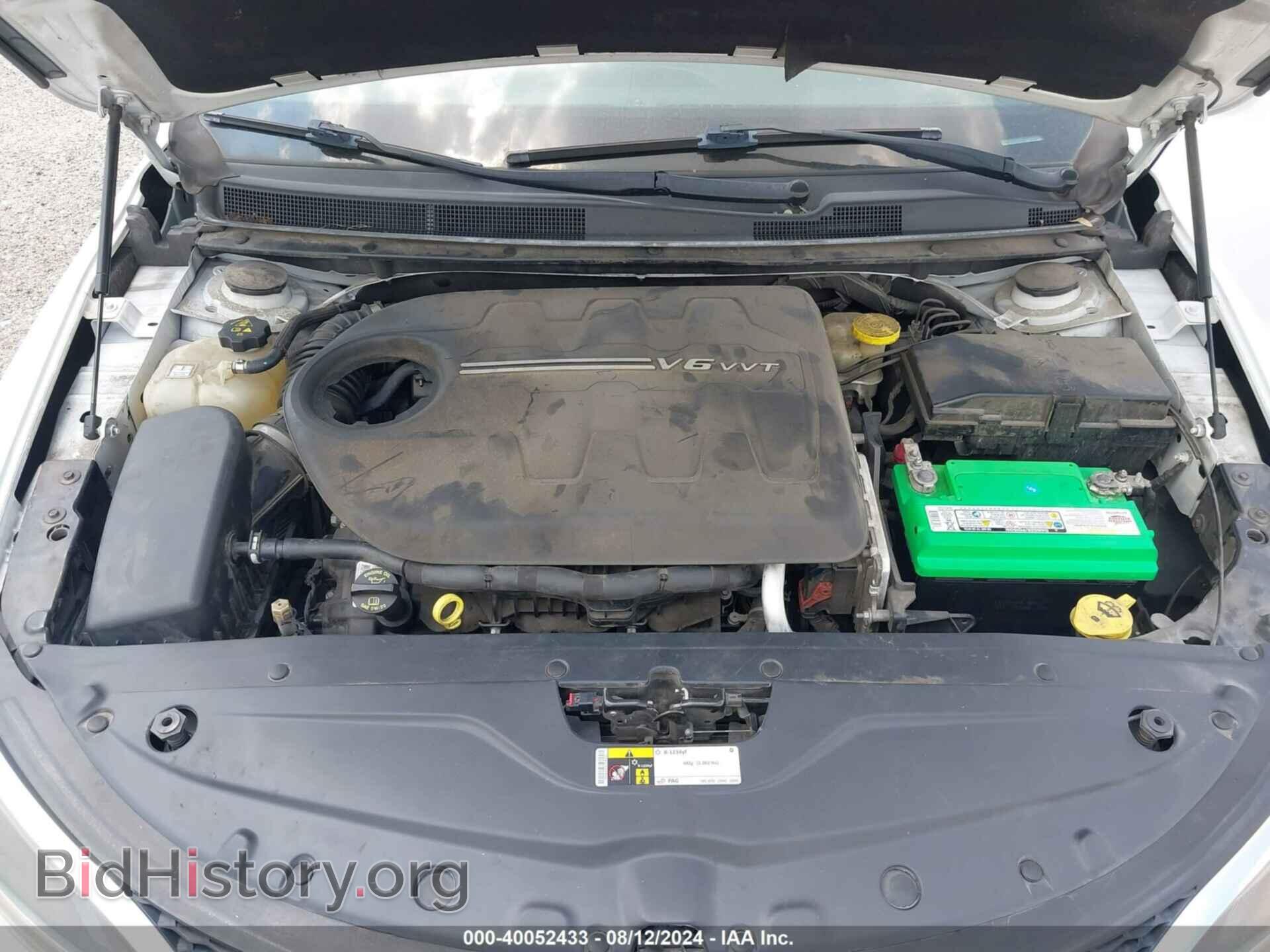 2016 CHRYSLER 200 - VIN: 1C3CCCAG5GN178599 - Фото 10