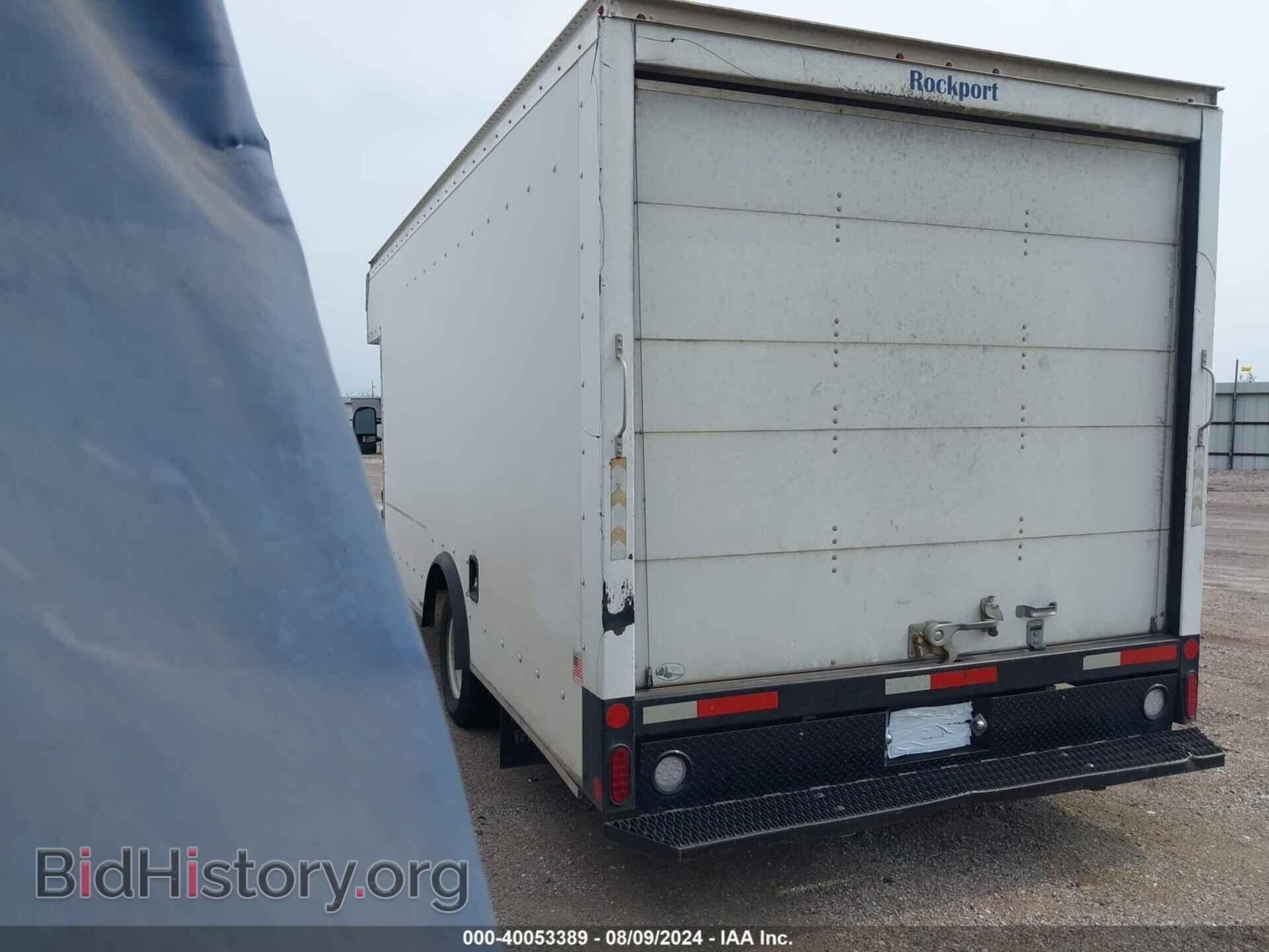 2016 FORD ECONOLINE - VIN: 1FDWE3FL8GDC31919 - Фото 3