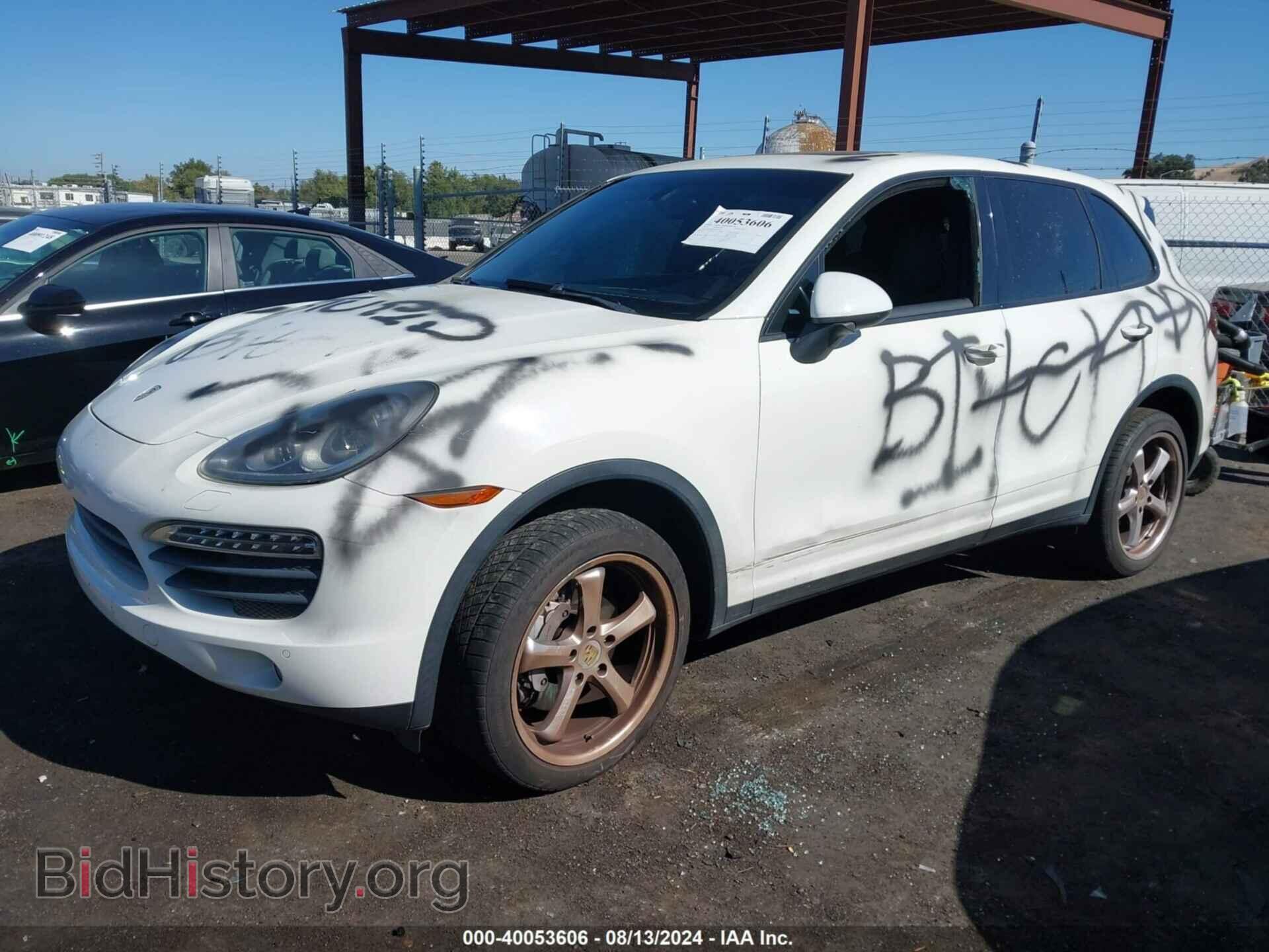 2011 PORSCHE CAYENNE - VIN: WP1AB2A2XBLA55761 - Фото 2