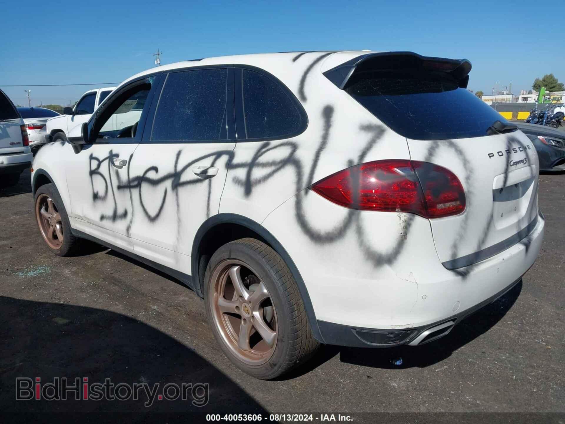 2011 PORSCHE CAYENNE - VIN: WP1AB2A2XBLA55761 - Фото 3