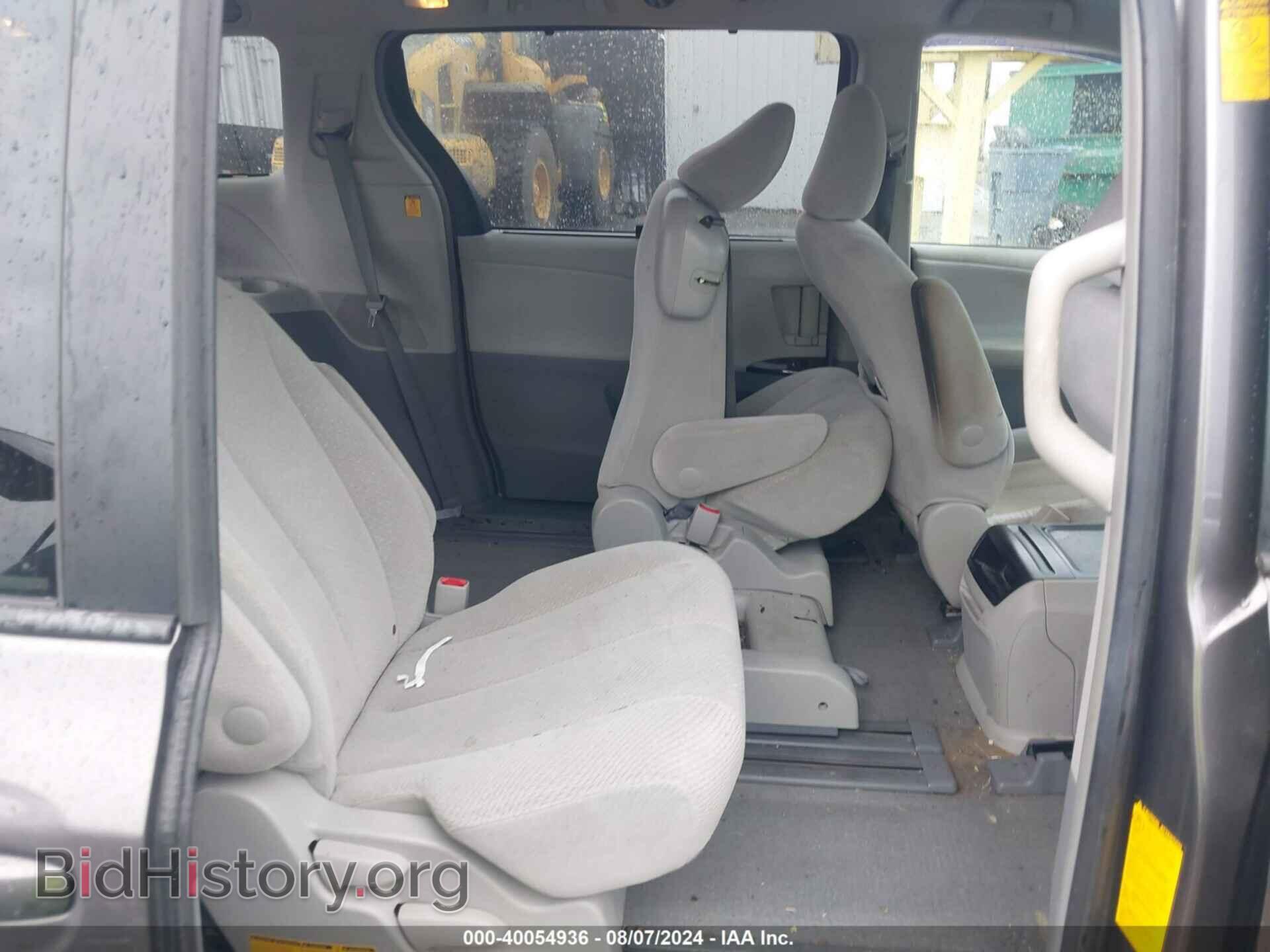 2013 TOYOTA SIENNA - VIN: 5TDKK3DC8DS366638 - Фото 8