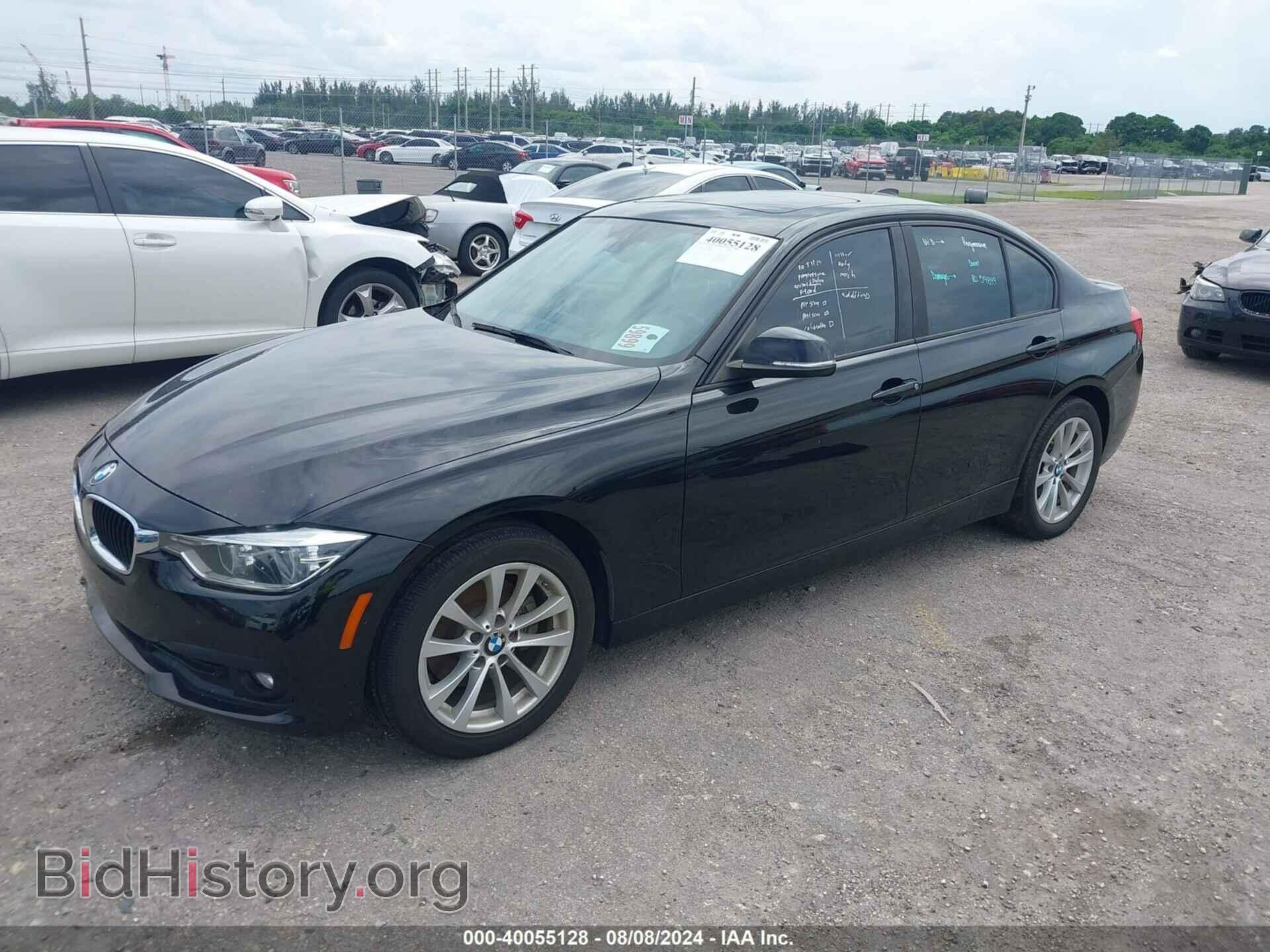 2017 BMW 320I - VIN: WBA8A9C56HK620067 - Фото 2