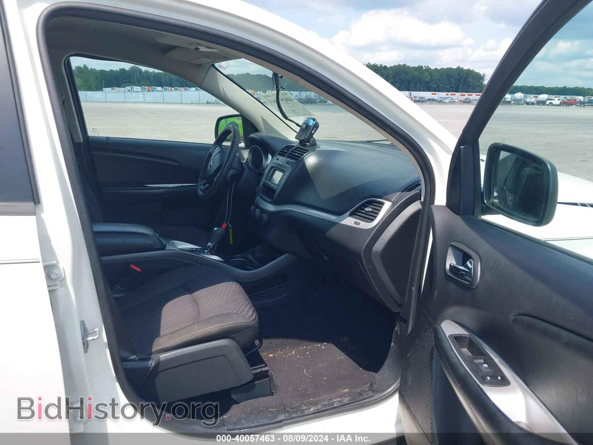 2017 DODGE JOURNEY - VIN: 3C4PDCAB3HT676588 - Фото 5