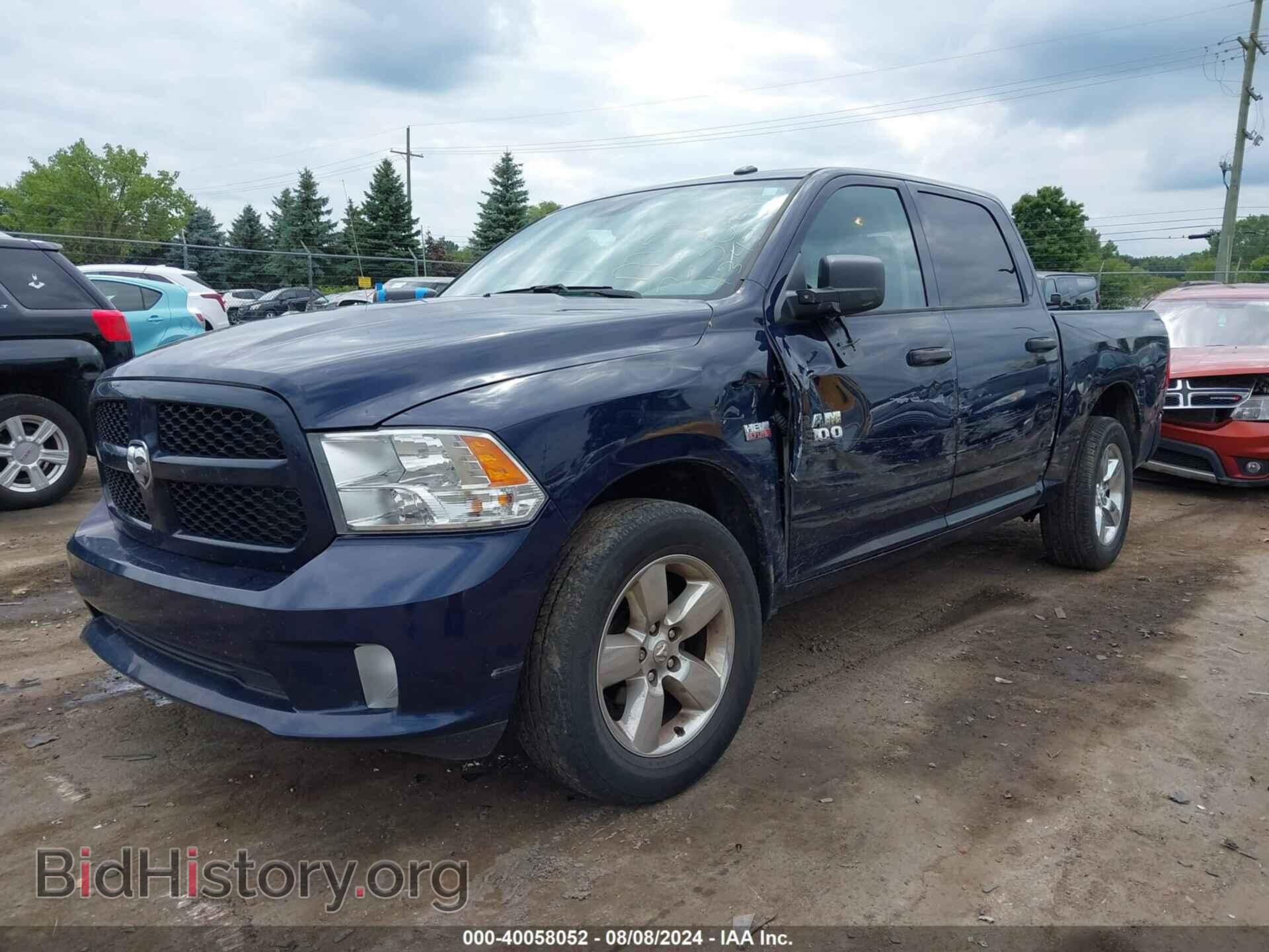2018 RAM 1500 - VIN: 3C6RR7KTXJG254347 - Фото 2