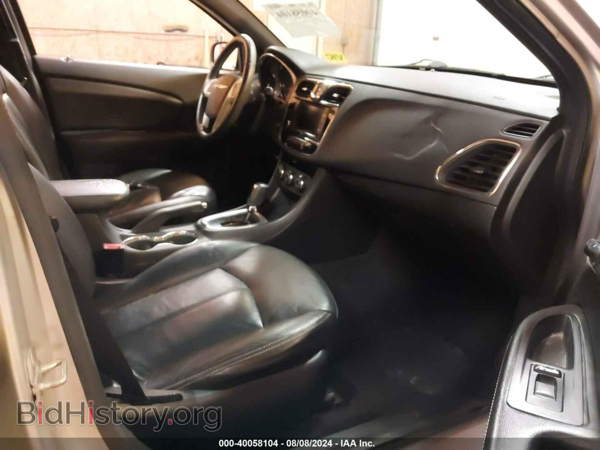 2011 CHRYSLER 200 - VIN: 1C3BC2FB0BN612133 - Фото 5