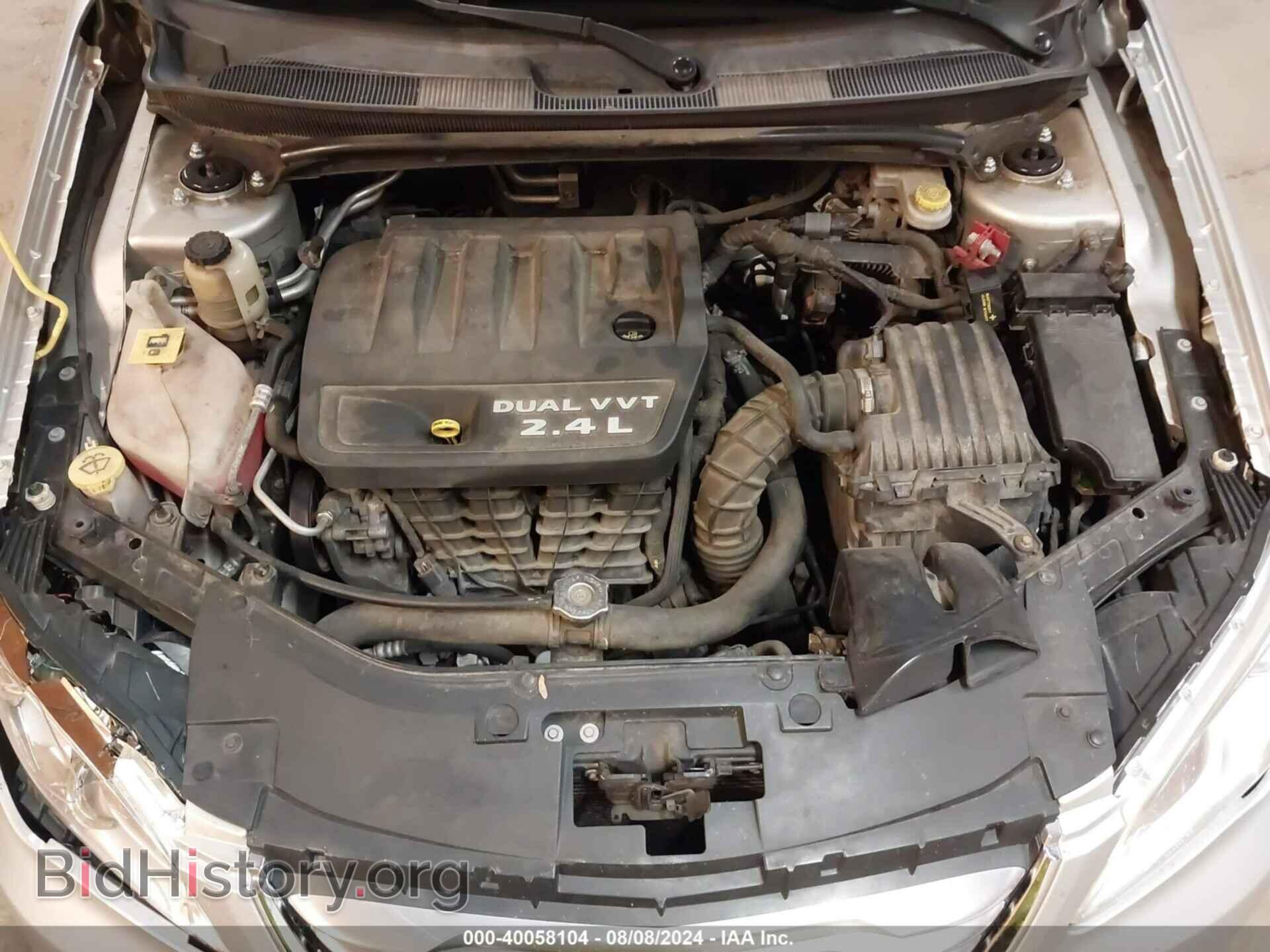 2011 CHRYSLER 200 - VIN: 1C3BC2FB0BN612133 - Фото 10