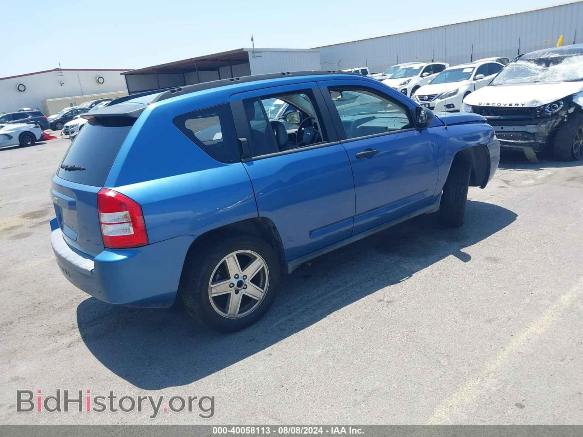 2007 JEEP COMPASS - VIN: 1J8FF47W57D596597 - Фото 4