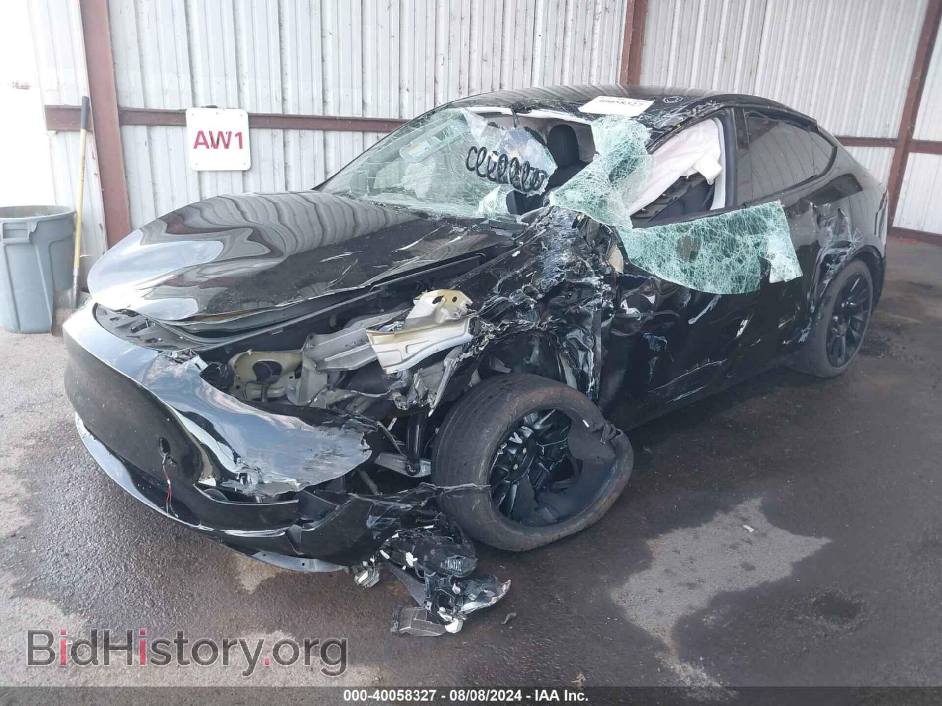 2024 TESLA MODEL Y - VIN: 7SAYGDEE9RF981425 - Фото 2