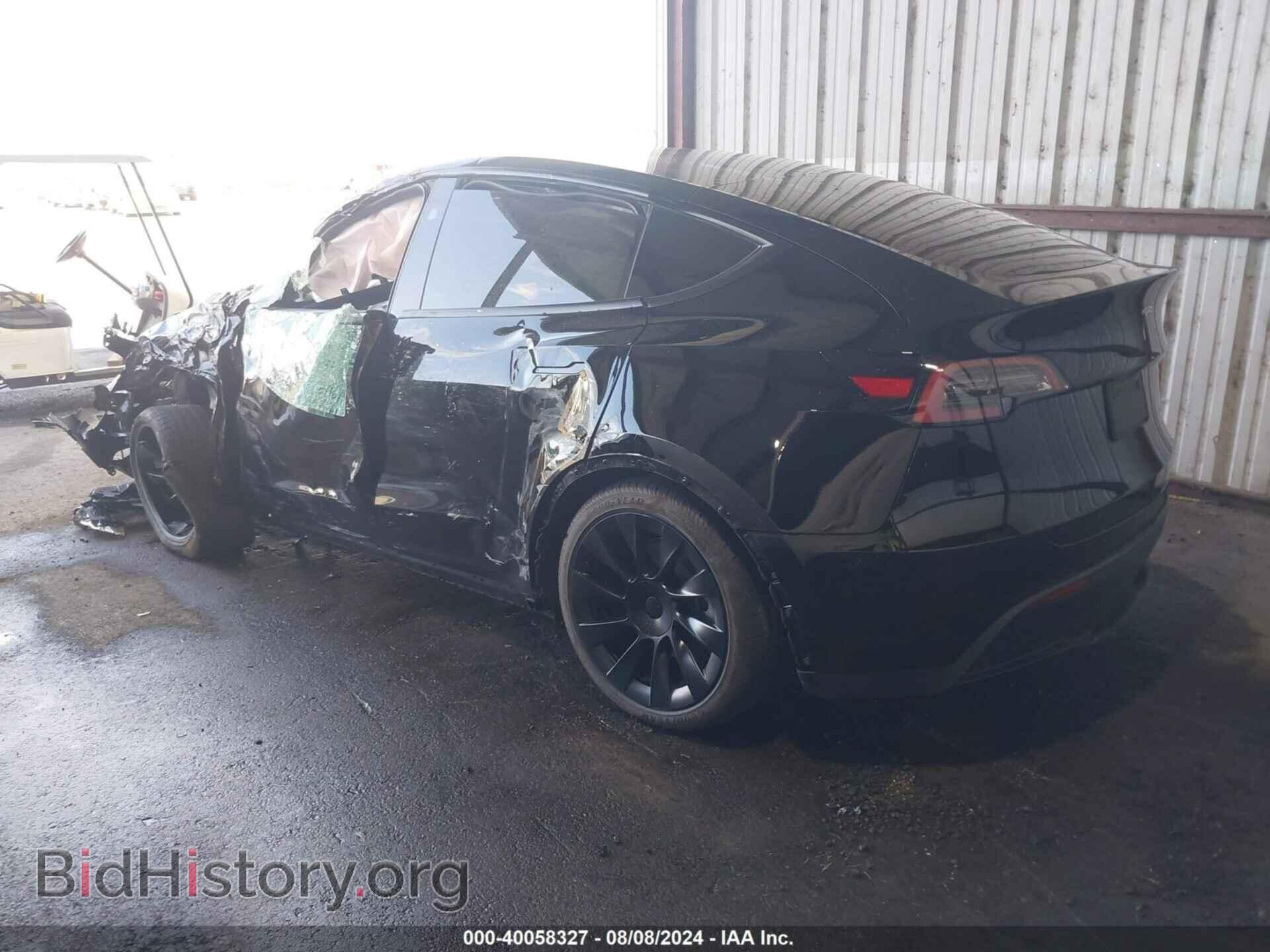 2024 TESLA MODEL Y - VIN: 7SAYGDEE9RF981425 - Фото 3