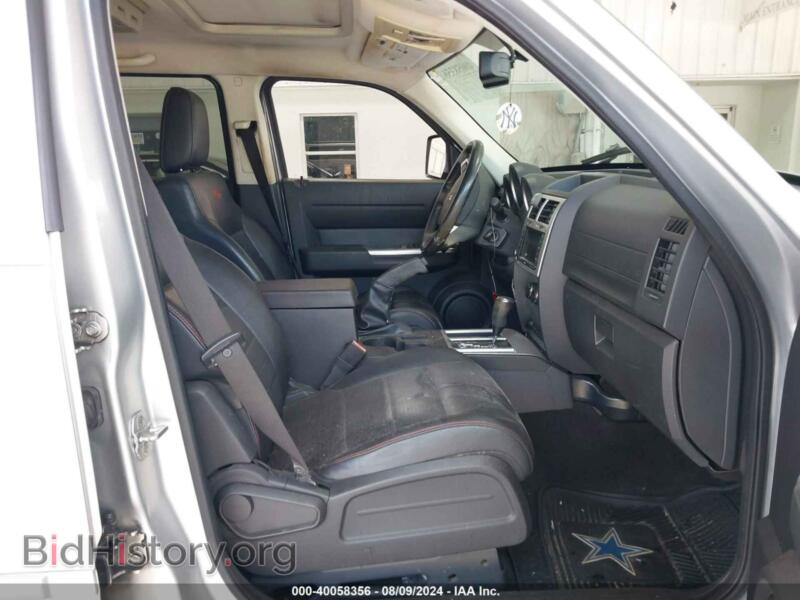 2007 Dodge NITRO (VIN 1D8GT58637W729520) — фото 5 из 12