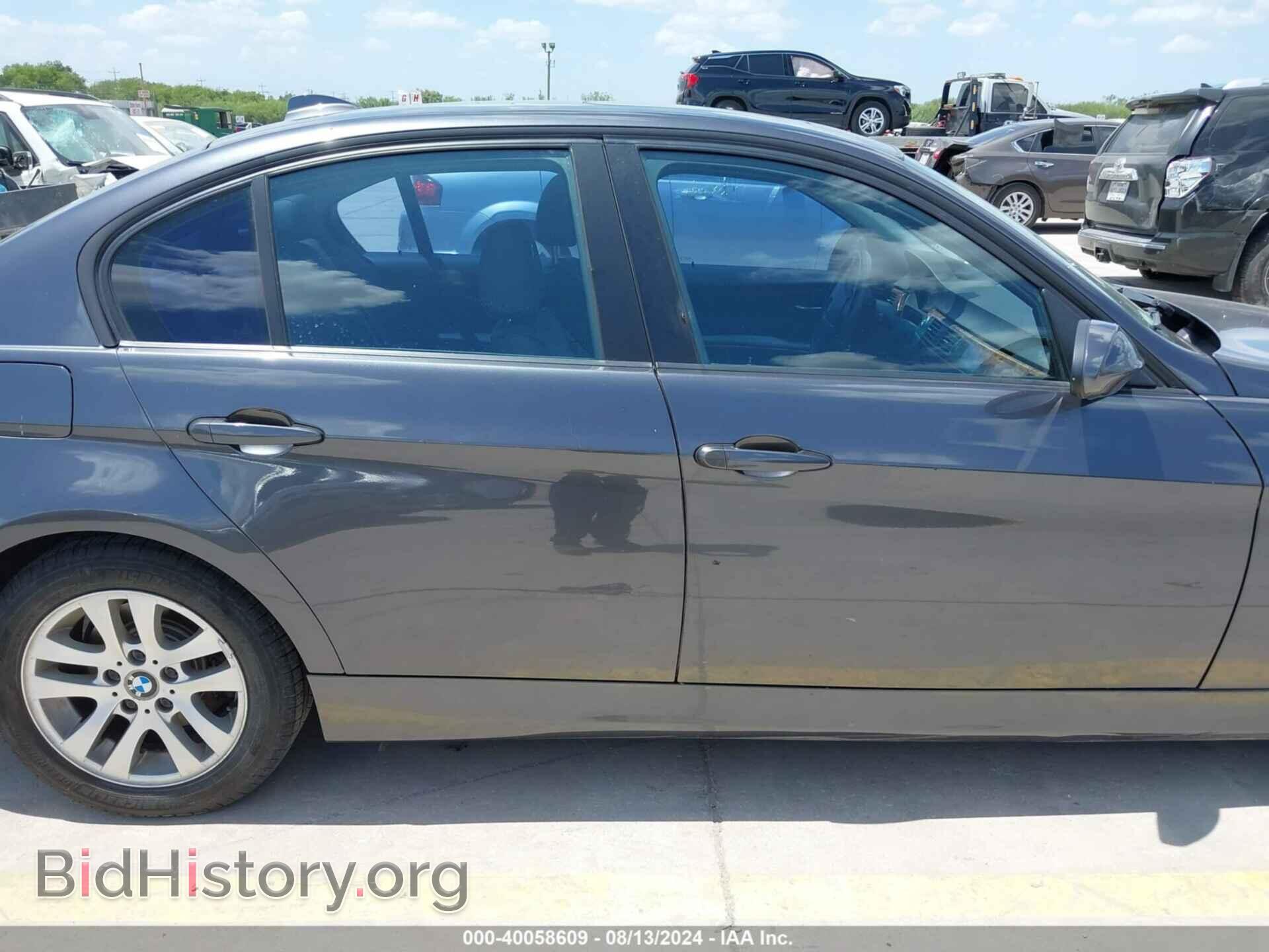 2006 BMW 325I - VIN: WBAVB13596PT04499 - Фото 14