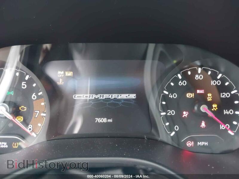2024 Jeep COMPASS (VIN 3C4NJDBN3RT132690) — photo 7 of 16