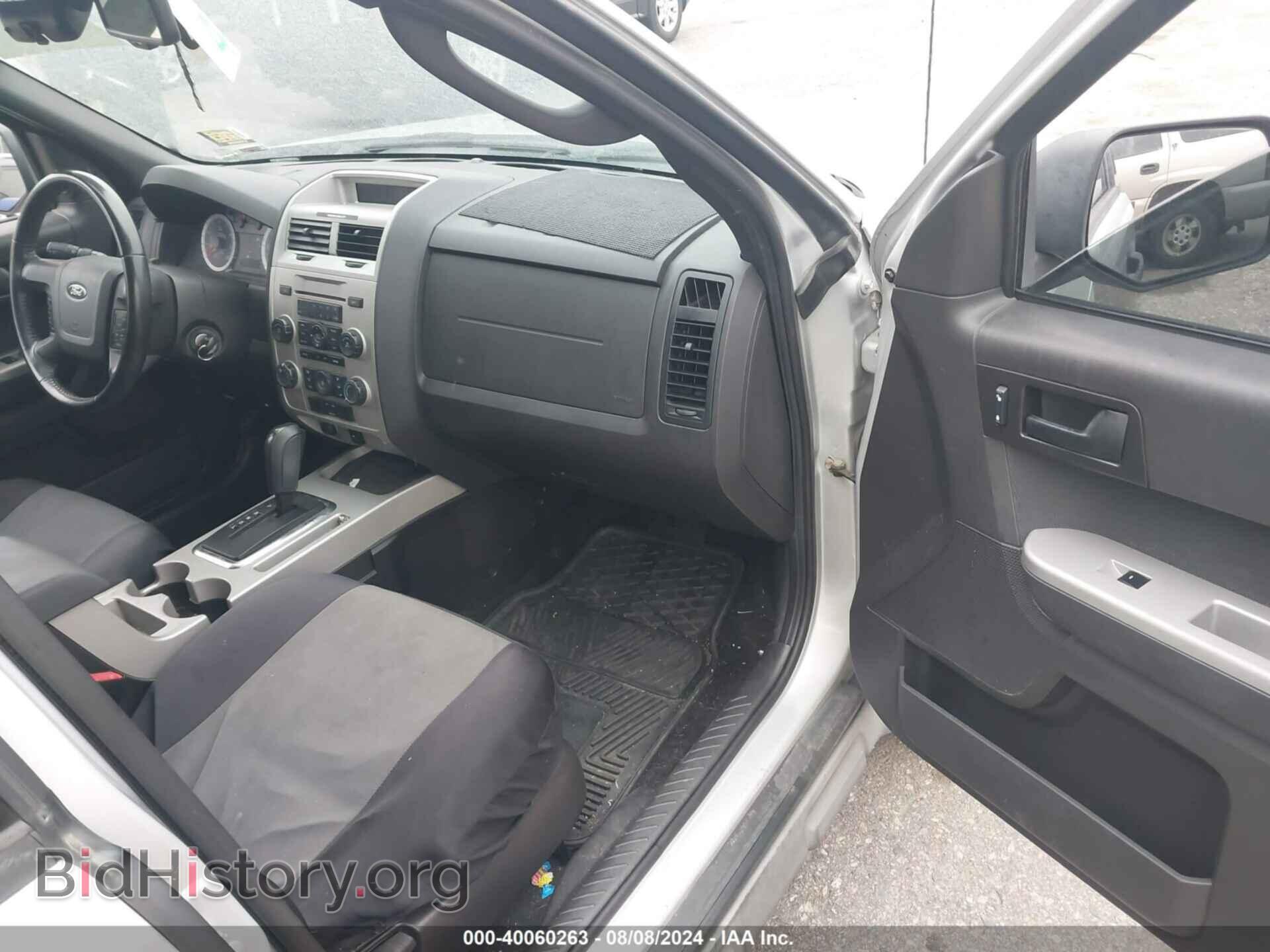 2009 FORD ESCAPE - VIN: 1FMCU93799KB30399 - Фото 5