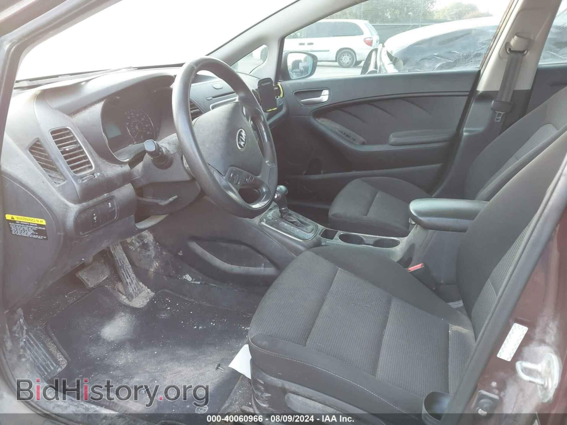 2017 KIA FORTE - VIN: 3KPFK4A71HE060492 - Фото 5