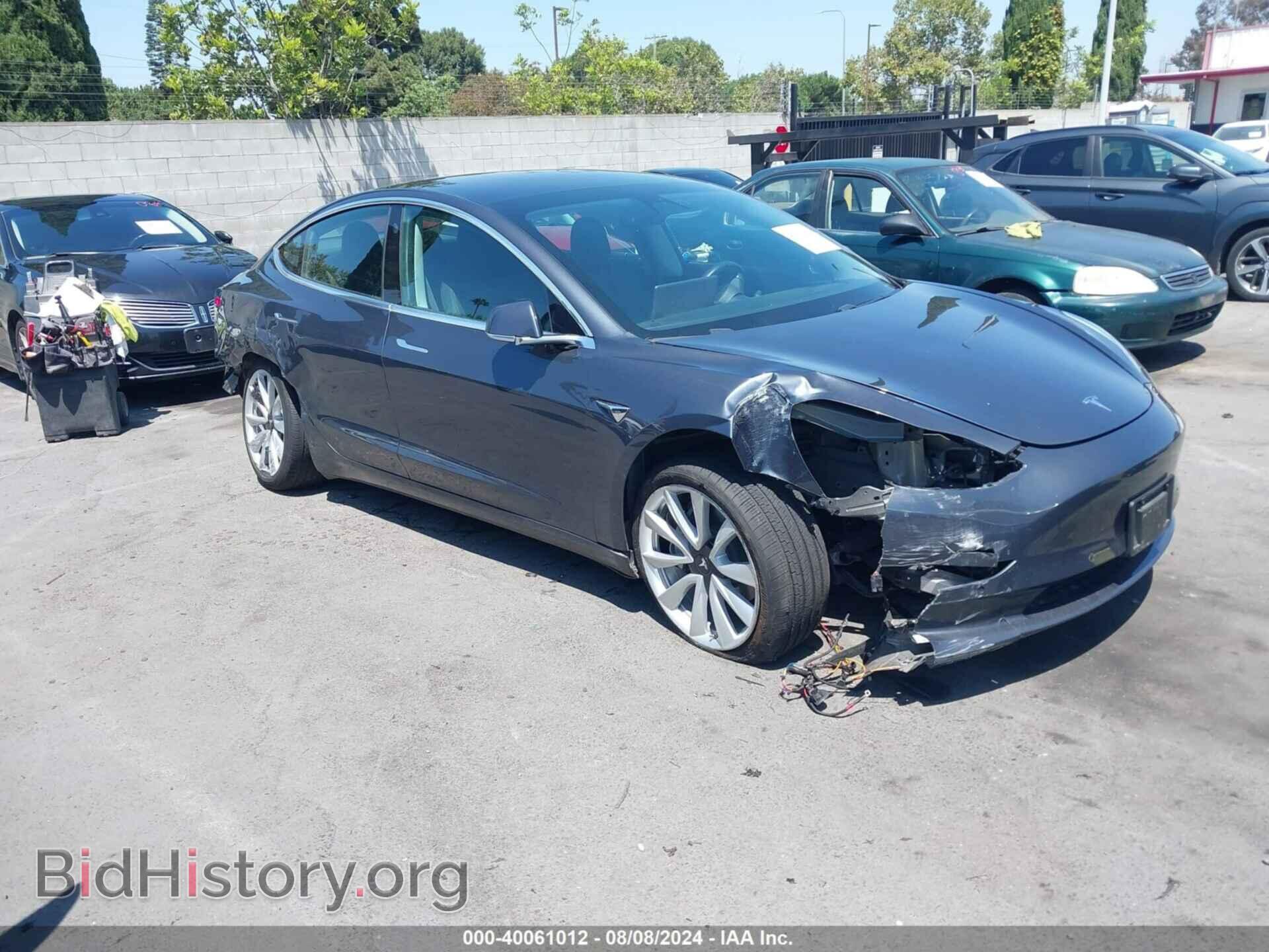 Фотография 5YJ3E1EB2JF090821 - TESLA MODEL 3 2018