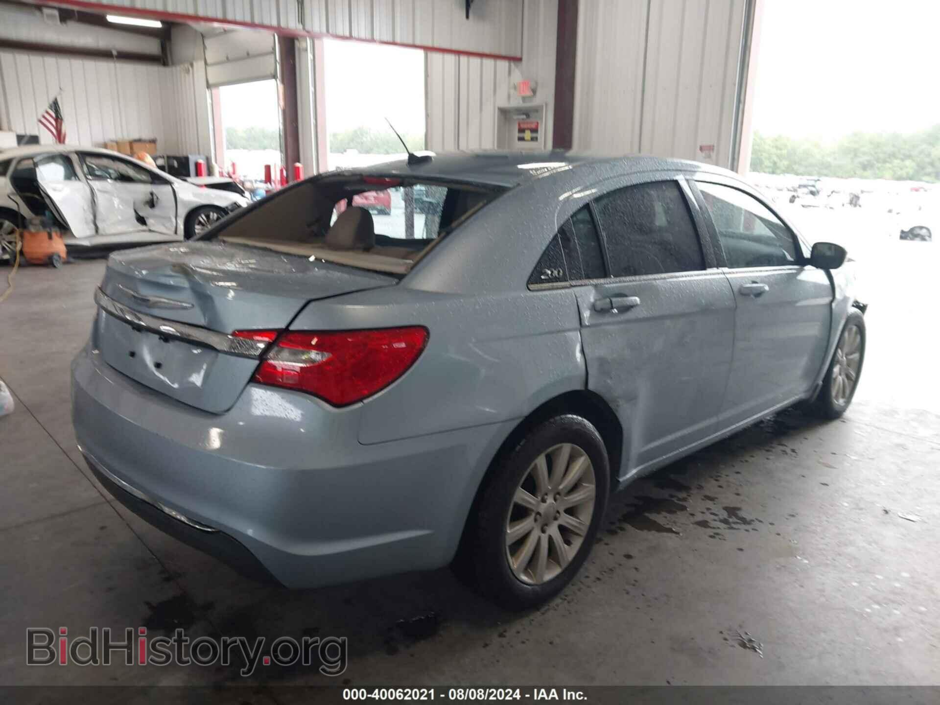 2013 CHRYSLER 200 - VIN: 1C3CCBBB2DN505310 - Photo 4