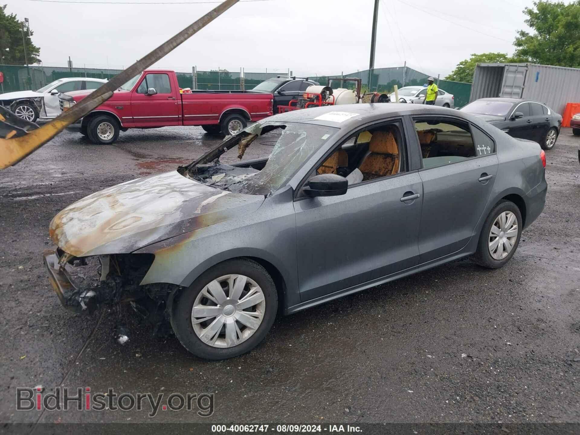 2014 VOLKSWAGEN JETTA - VIN: 3VW2K7AJ1EM238461 - Фото 2