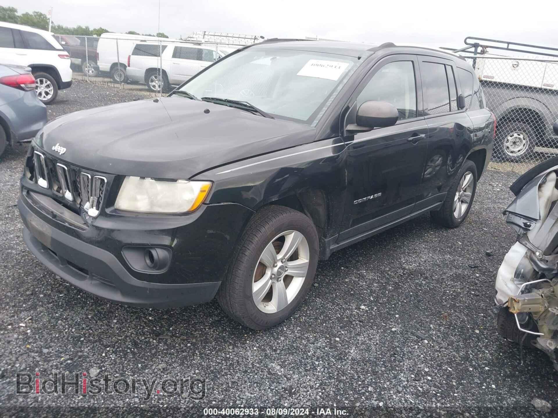 2012 JEEP COMPASS - VIN: 1C4NJDBB4CD572324 - Фото 2