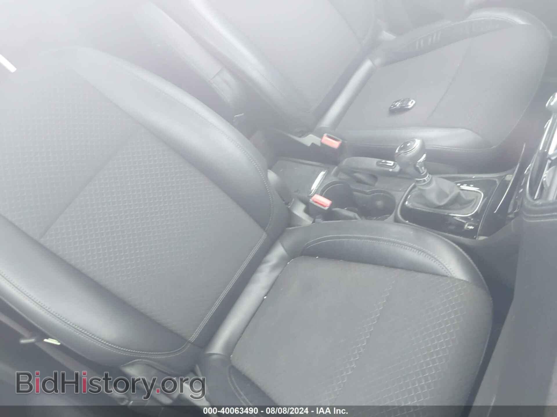 2017 BUICK ENCORE - VIN: KL4CJ2SBXHB092412 - Photo 5