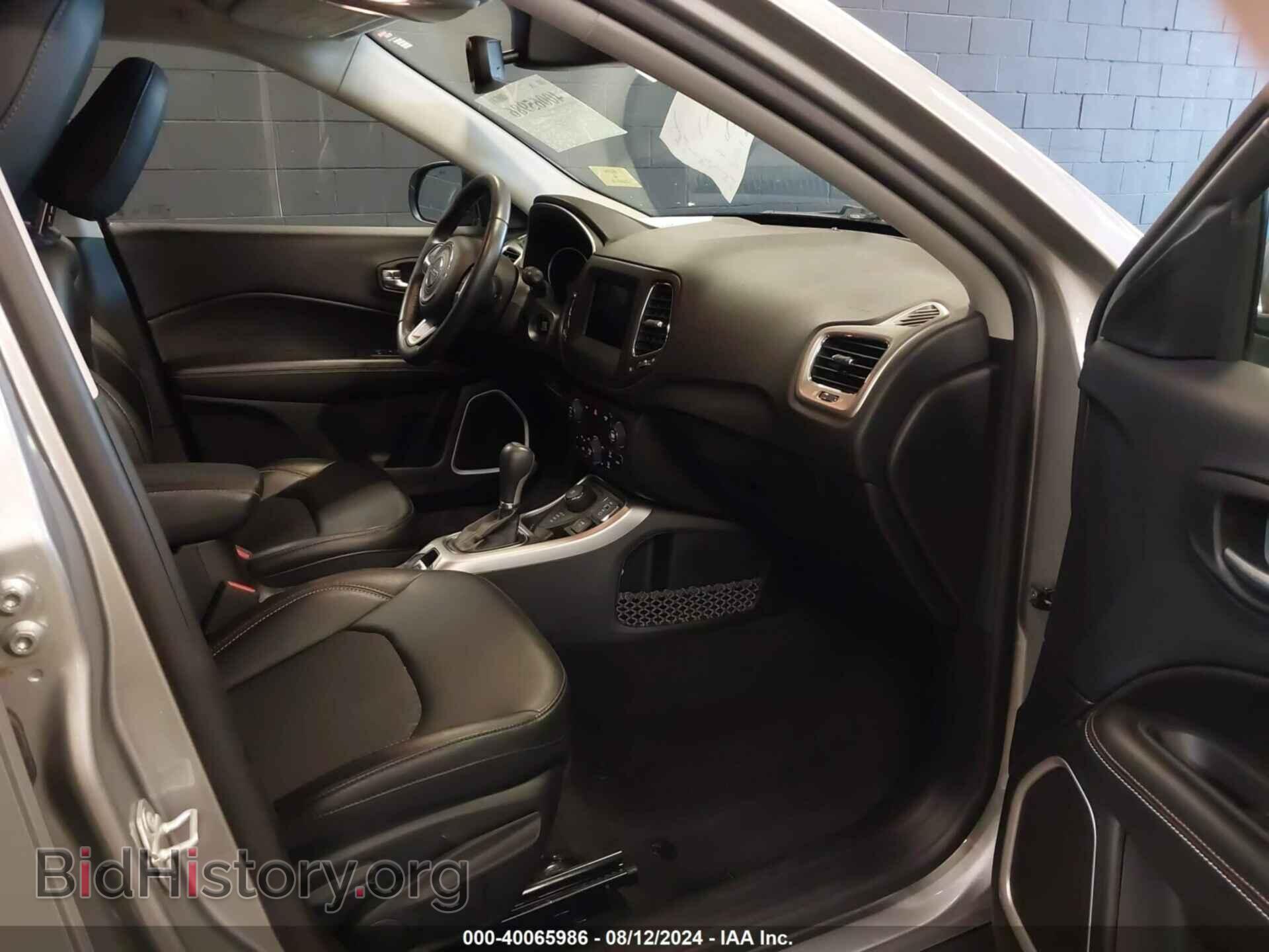 2019 JEEP COMPASS - VIN: 3C4NJDBBXKT696851 - Фото 5