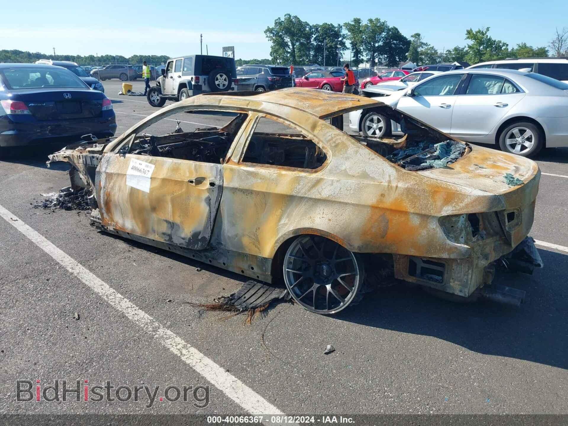 2008 BMW M3 - VIN: WBSWD93568PY41925 - Фото 3
