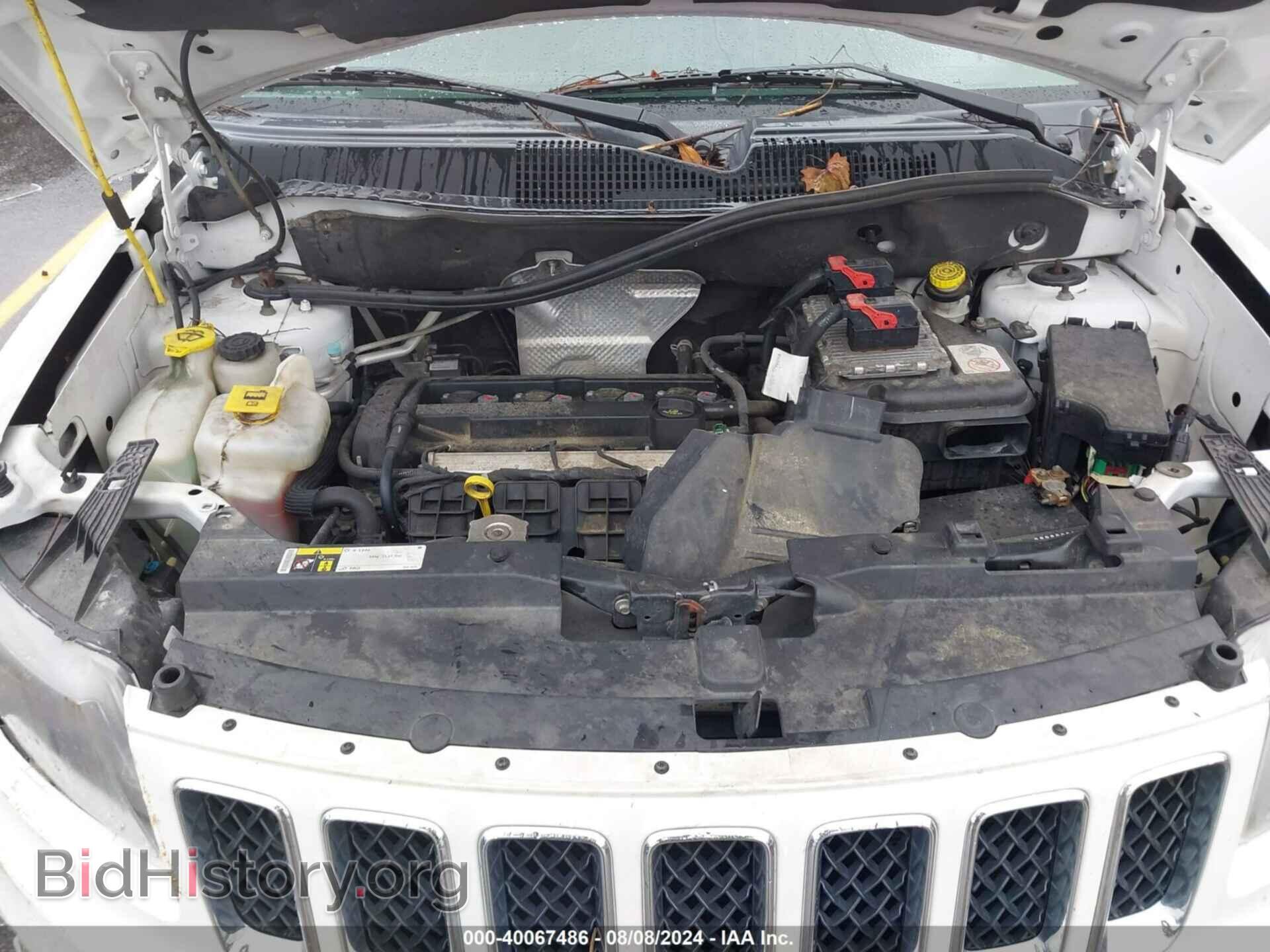 2015 JEEP COMPASS - VIN: 1C4NJCBA1FD397066 - Photo 10