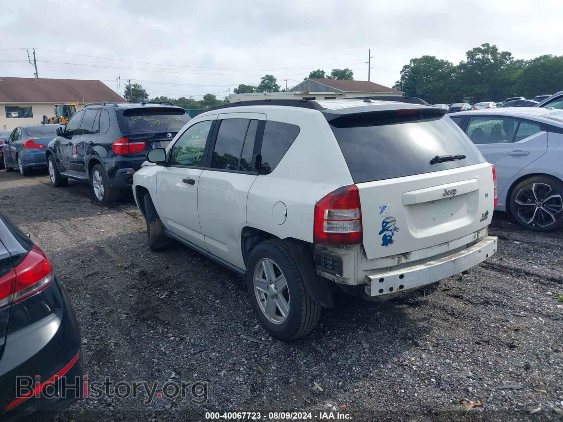 2007 JEEP COMPASS - VIN: 1J8FT47W27D145216 - Фото 3