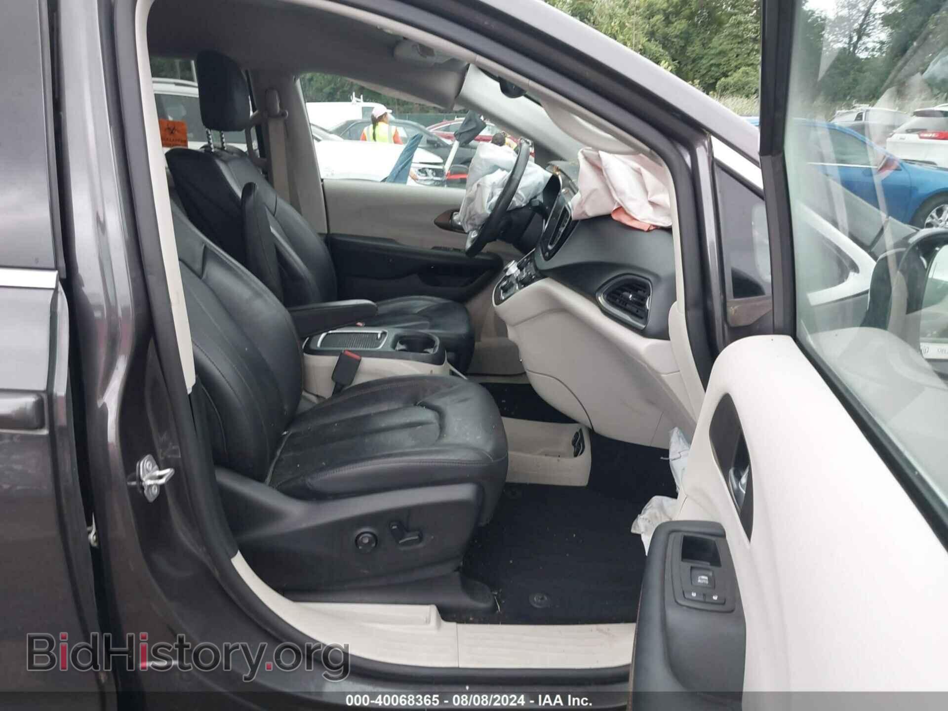 2017 CHRYSLER PACIFICA - VIN: 2C4RC1EG9HR777840 - Фото 5