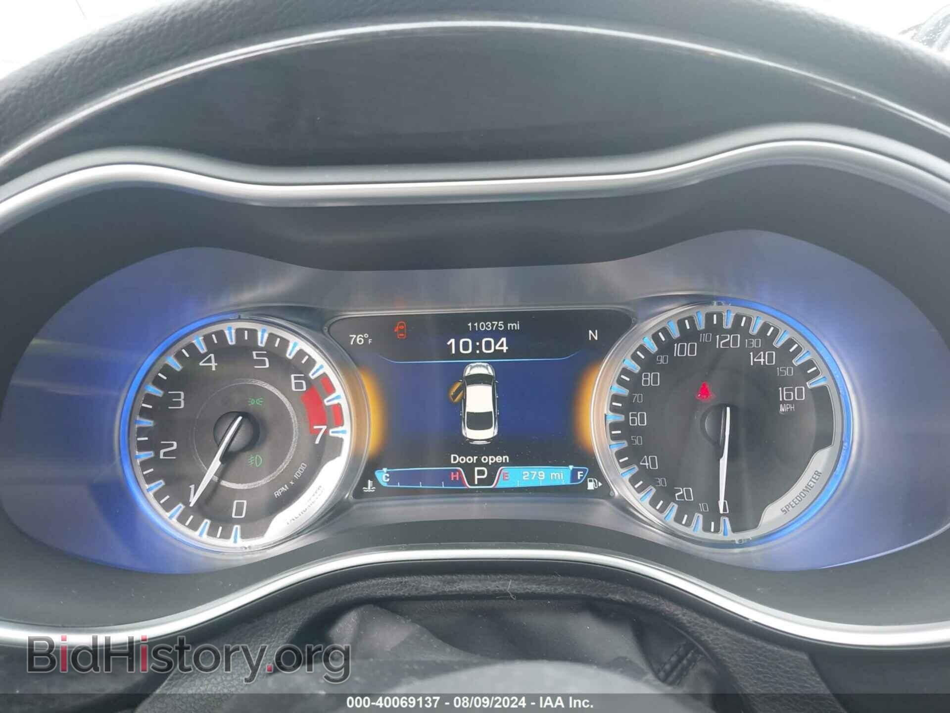 2016 CHRYSLER 200 - VIN: 1C3CCCCGXGN187327 - Фото 7