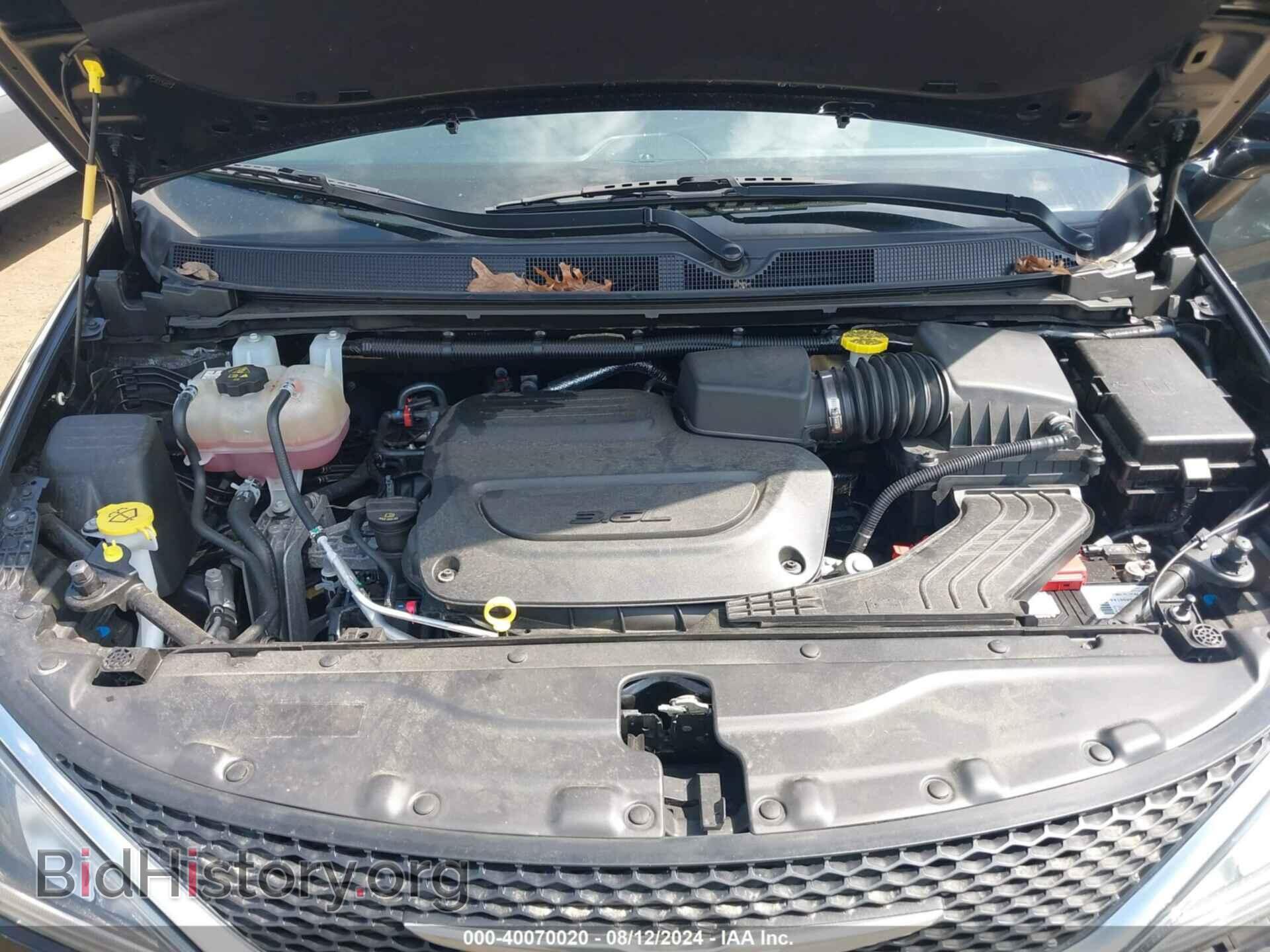 2020 CHRYSLER PACIFICA - VIN: 2C4RC1BG8LR110335 - Фото 10